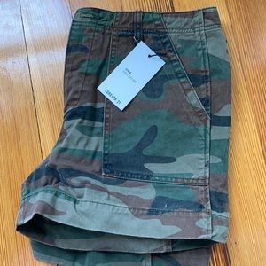 Brand new forever 21 camouflage shorts with tags